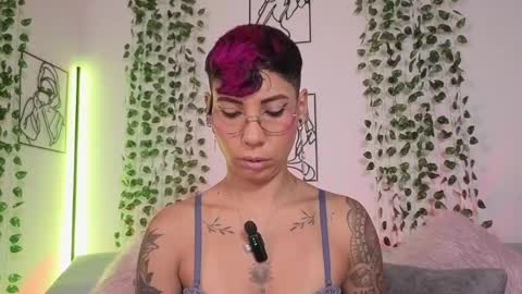 Snapshot of miamorgann chatting on 05-06-26, 01:16 Mia Morgann online show from 05-06-26, 01:16