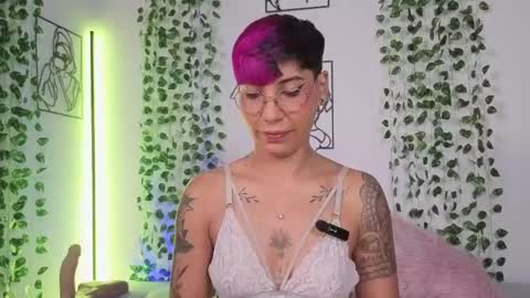 Snapshot of miamorgann chatting on 05-15-26, 04:14 Mia Morgann online show from 05-15-26, 04:14