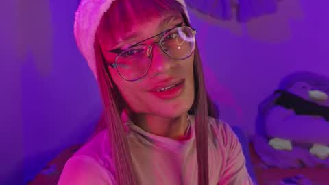 Snapshot of miancuntydoll chatting on 02-20-26, 01:13 MianCuntyDoll online show from 02-20-26, 01:13