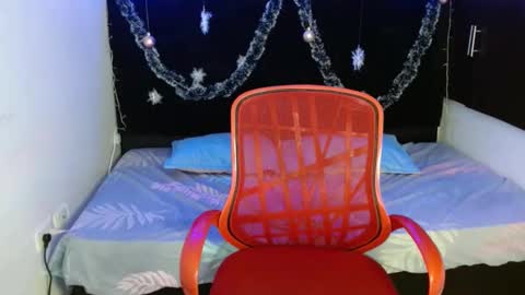 Mia Peyton   online show from 12-04-24, 06:39