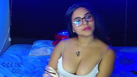 Mia Peyton   online show from 02-25-25, 04:00