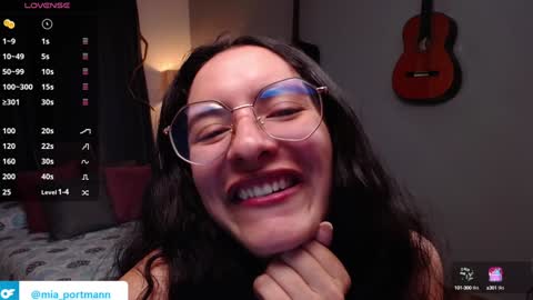 Snapshot of miaportman chatting on 01-18-25, 05:59 MIAPORTMANN online show from 01-18-25, 05:59