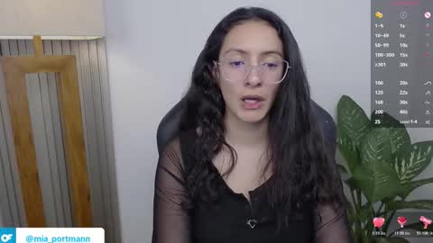 MIAPORTMANN online show from 02-12-26, 03:01