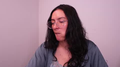 Snapshot of miaportman chatting on 07-10-26, 09:01 MIAPORTMANN online show from 07-10-26, 09:01