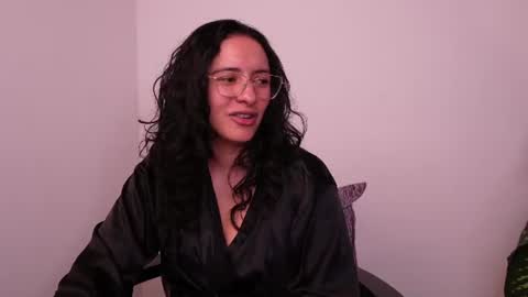 Snapshot of miaportman chatting on 07-15-26, 01:11 MIAPORTMANN online show from 07-15-26, 01:11