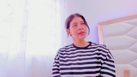 Sweetie Mia online show from 01-24-25, 03:24