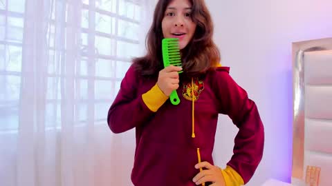 Sweetie Mia online show from 02-24-25, 12:37