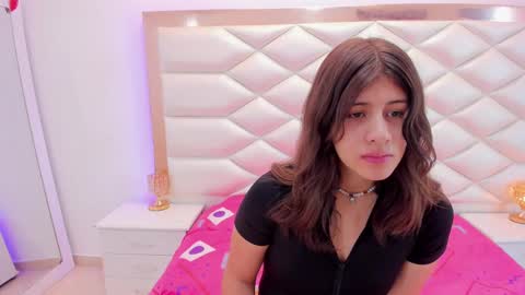 Sweetie Mia online show from 03-03-25, 12:27