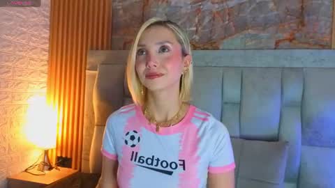 Snapshot of miaroldan chatting on 07-14-26, 12:22 miaroldan online show from 07-14-26, 12:22