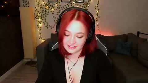 Mia Selene online show from 06-18-26, 01:50