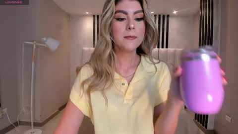 Mia Silva online show from 05-08-26, 11:15