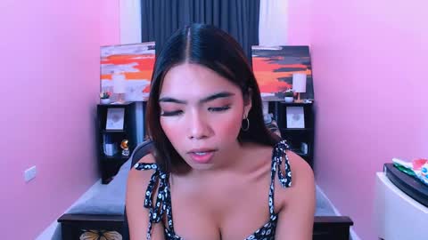 Pau and jence online show from 05-09-26, 01:44