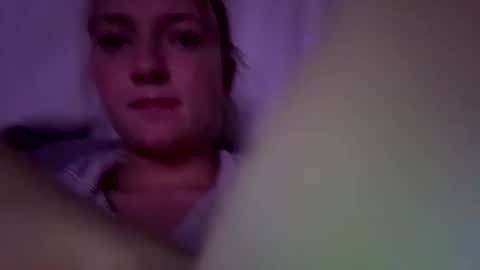 Snapshot of miasmith_001 chatting on 06-07-26, 03:21 miasmith_001 online show from 06-07-26, 03:21