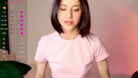 Mia online show from 11-05-25, 06:35