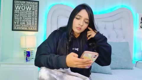 Mia Sweetth online show from 10-09-25, 08:29