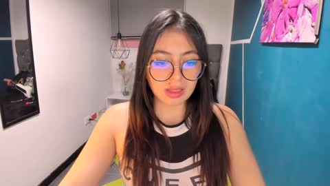 Snapshot of miawils_ chatting on 12-07-24, 03:14 M I A W I L S online show from 12-07-24, 03:14