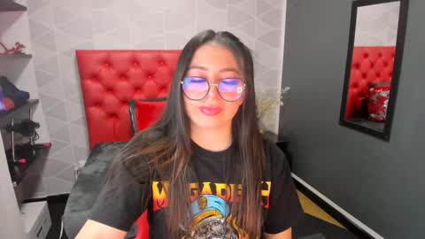 Snapshot of miawils_ chatting on 02-07-25, 07:17 M I A W I L S online show from 02-07-25, 07:17