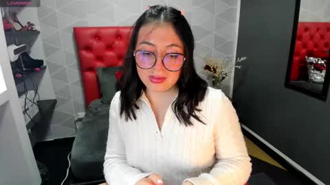 Snapshot of miawils_ chatting on 02-25-25, 08:09 M I A W I L S online show from 02-25-25, 08:09