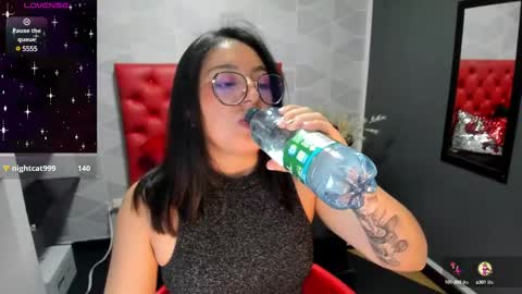 Snapshot of miawils_ chatting on 03-06-25, 07:54 M I A W I L S online show from 03-06-25, 07:54