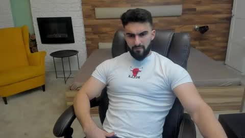 Snapshot of micahlane chatting on 11-06-25, 05:41 MicahLane online show from 11-06-25, 05:41