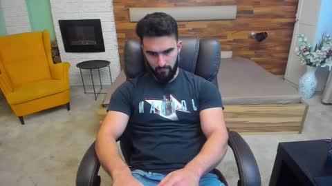 Snapshot of micahlane chatting on 11-17-25, 05:35 MicahLane online show from 11-17-25, 05:35