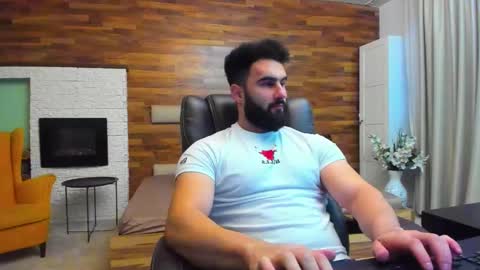 Snapshot of micahlane chatting on 12-03-25, 05:48 MicahLane online show from 12-03-25, 05:48