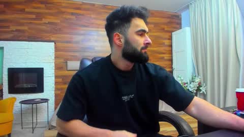 Snapshot of micahlane chatting on 12-15-25, 05:44 MicahLane online show from 12-15-25, 05:44