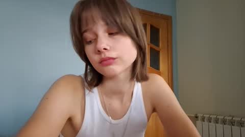 Snapshot of micasulejmanovski chatting on 09-27-25, 12:21 Luna online show from 09-27-25, 12:21