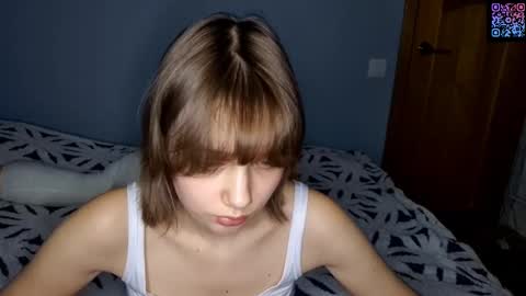 Snapshot of micasulejmanovski chatting on 11-12-25, 05:13 Luna online show from 11-12-25, 05:13