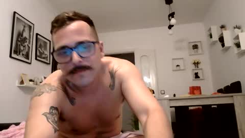 Snapshot of mich6921 chatting on 05-23-26, 11:31 MILO MIAMI online show from 05-23-26, 11:31