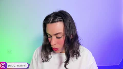 Snapshot of mich_bittersweet chatting on 01-29-25, 07:11 online show from 01-29-25, 07:11