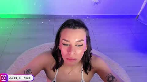 Snapshot of mich_bittersweet chatting on 02-17-25, 06:48 online show from 02-17-25, 06:48