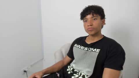 michael_cum23 online show from 05-31-26, 03:19
