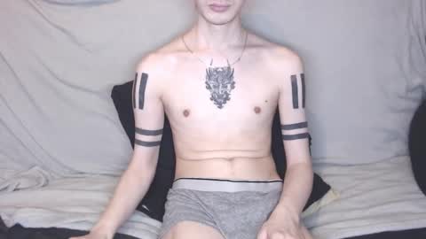 Snapshot of michael_danymans chatting on 03-19-26, 10:47 Michael online show from 03-19-26, 10:47