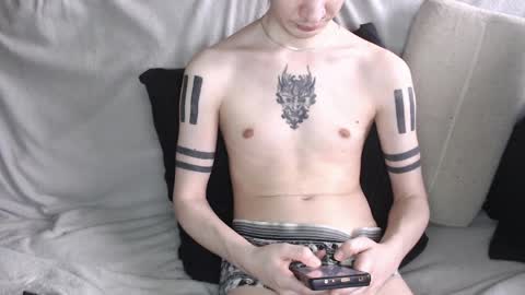 Snapshot of michael_danymans chatting on 04-04-26, 06:44 Michael online show from 04-04-26, 06:44
