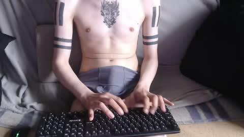 Snapshot of michael_danymans chatting on 05-22-26, 08:21 Michael online show from 05-22-26, 08:21