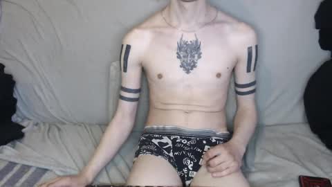 Snapshot of michael_danymans chatting on 05-30-26, 05:32 Michael online show from 05-30-26, 05:32
