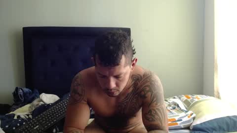 Michael Daviss online show from 04-22-26, 01:34