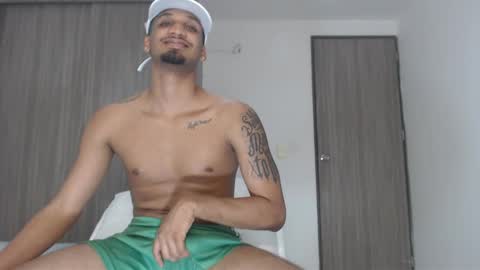 Snapshot of michael_jordanx chatting on 01-04-25, 03:50 Angel online show from 01-04-25, 03:50