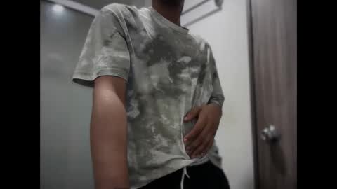 Snapshot of michael_jordanx chatting on 02-11-25, 05:29 Angel online show from 02-11-25, 05:29