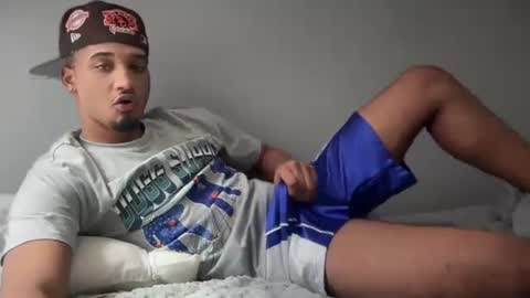 Snapshot of michael_jordanx chatting on 02-12-25, 04:55 Angel online show from 02-12-25, 04:55