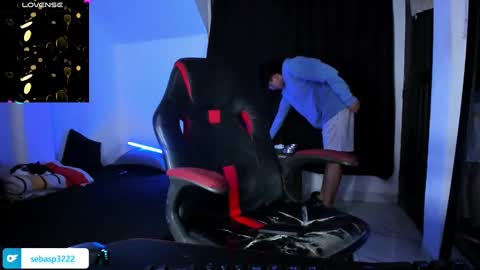 Snapshot of michael_kendall0 chatting on 01-04-25, 11:27 michael independent model online show from 01-04-25, 11:27