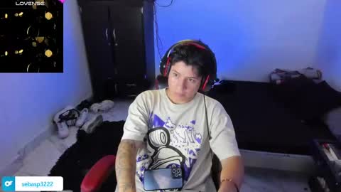 Snapshot of michael_kendall0 chatting on 01-14-25, 01:26 michael independent model online show from 01-14-25, 01:26