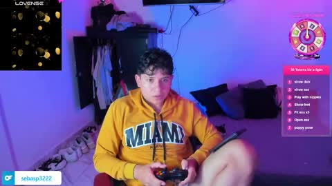 Snapshot of michael_kendall0 chatting on 02-08-25, 12:17 michael independent model online show from 02-08-25, 12:17