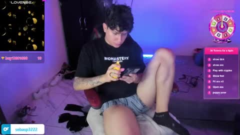 Snapshot of michael_kendall0 chatting on 02-11-25, 02:25 michael independent model online show from 02-11-25, 02:25