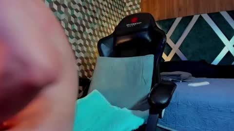 Michael Stevens online show from 02-07-25, 02:26