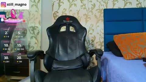 Snapshot of michael_magno chatting on 05-11-26, 02:45 Michael Stevens online show from 05-11-26, 02:45