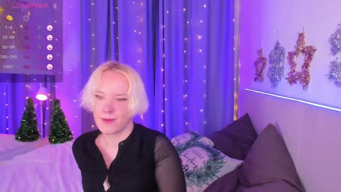 Snapshot of michael_swan chatting on 12-08-24, 08:30 Michel online show from 12-08-24, 08:30