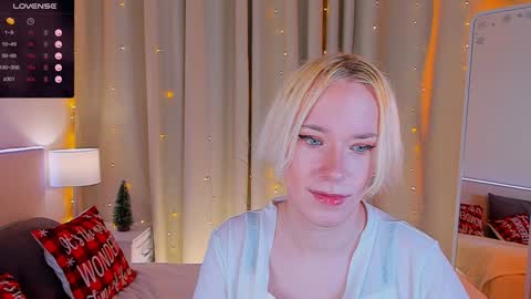 Snapshot of michael_swan chatting on 12-14-24, 09:40 Michel online show from 12-14-24, 09:40