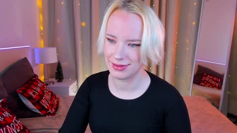 Snapshot of michael_swan chatting on 12-19-24, 06:56 Michel online show from 12-19-24, 06:56